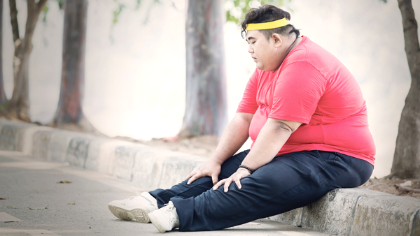 어린이·청소년 시기에 과체중이나 비만이었다면 50~60대 고혈압 발병 위험이 더 크다는 연구 결과가 나왔다. [사진: 셔터스톡]